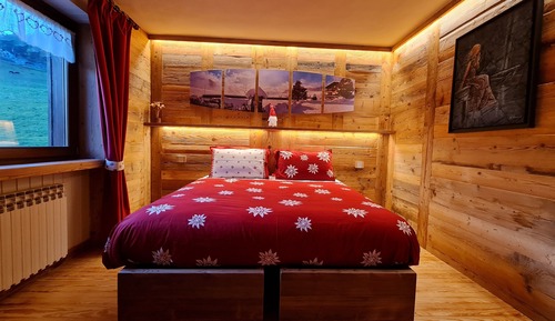 Comfort Room, Mountain View, Mountainside