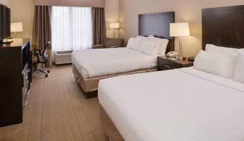 Standard Room, 2 Queen Beds, Accessible (Mobility, Access Tub)