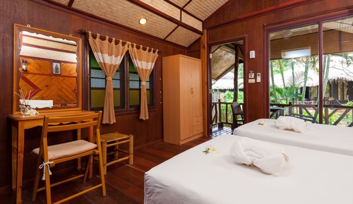 Standard Bungalow (Air con)