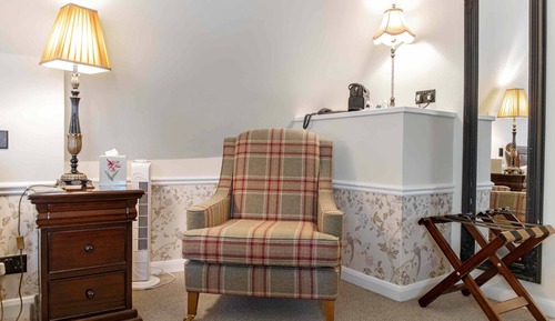 Deluxe Double Room, Ensuite (The Elton)