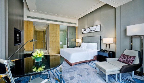 Executive Deluxe King Room