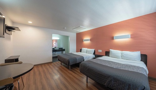 Room, 2 Queen Beds
