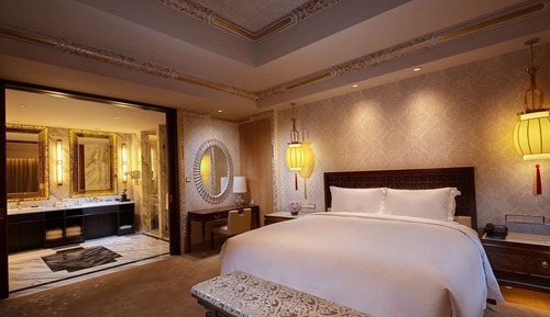 Presidential Room, 1 King Bed