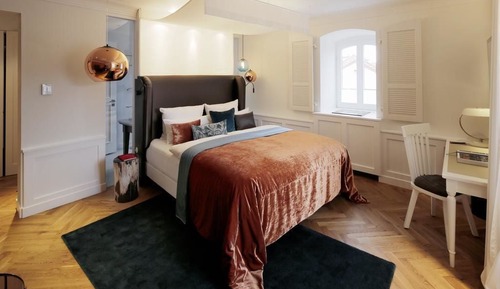 Junior Suite, City View (Villenzimmer Louis)
