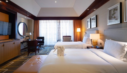TWIN EXECUTIVE ROOM - OCEAN VIEW LOUNGE ACCESS