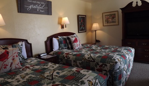 2 Queen Beds, Hill View, Ground Floor