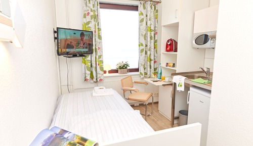 Small Single Apartment 