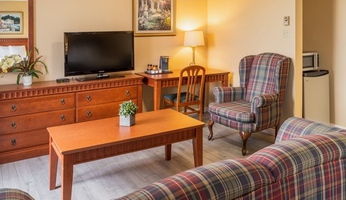 Family Suite, Refrigerator