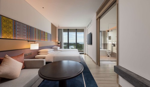 2 Twin Beds Garden View