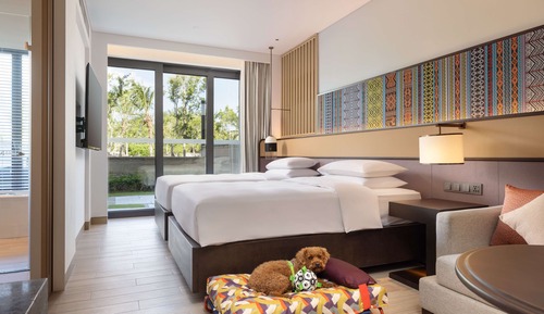 2 Twin Beds Dog Friendly Courtyard Deluxe
