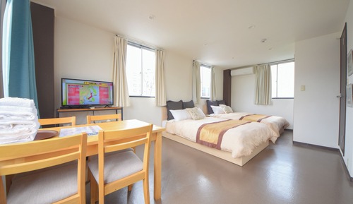 Basic Quadruple Room, 2 Double Beds, Non Smoking, Mezzanine