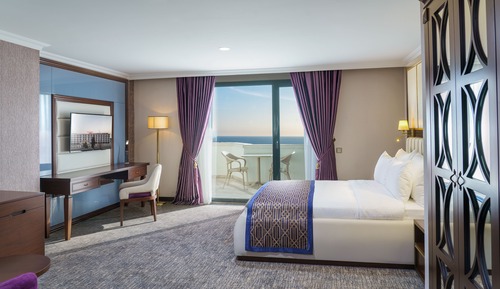 Deluxe Room, 1 Double Bed, Sea View