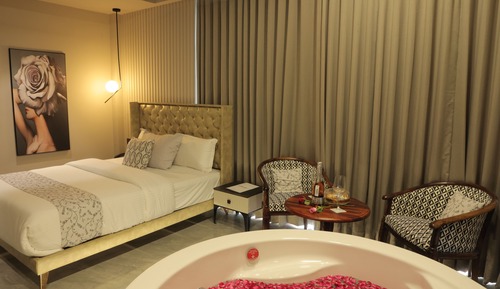 Luxury Room