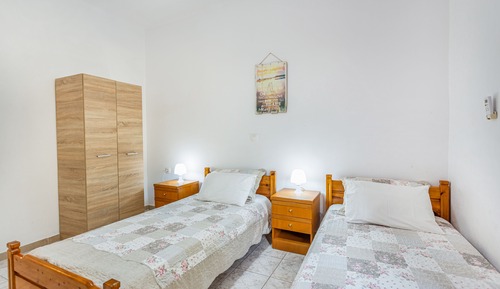 Villa Iris with Private pool, Panoramic Mountain Views