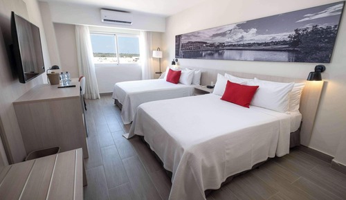 Business Suite, 1 King Bed, Non Smoking