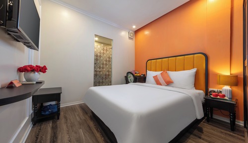 Standard King Room