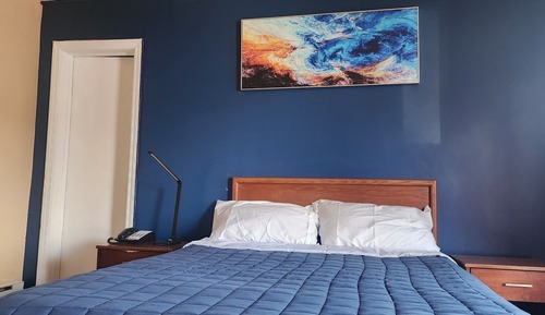 Deluxe Room, 1 Queen Bed