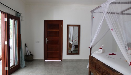 Deluxe Villa, 1 Bedroom, Garden View, Beachside