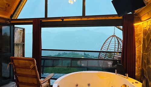 Deluxe Chalet