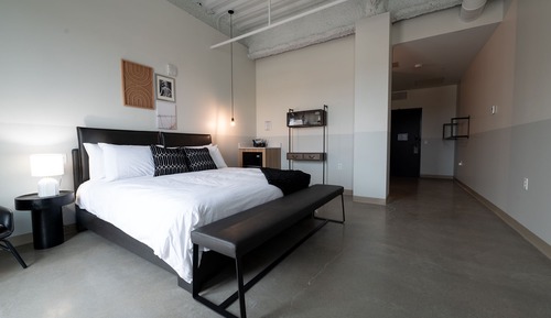 Room, 1 King Bed, Accessible