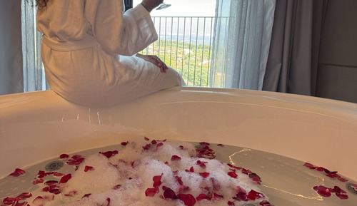Suite with Balcony and Interior Jetted Tub with Mountain View