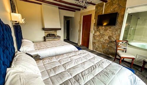 Premium Double Room, 2 Double Beds, Jetted Tub, Mountain View