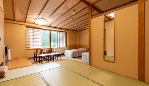 Standard Japanese-Western Twin Room with 7.5 Tatami Mats - Indoor Bath - Non-Smoking