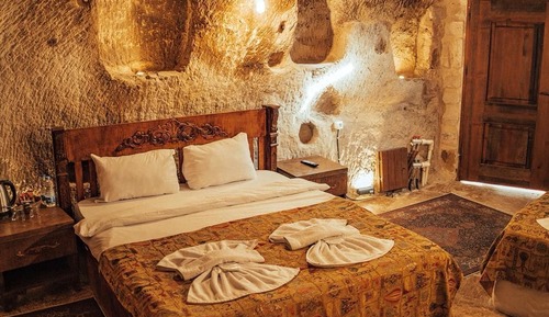 Comfort Triple Room