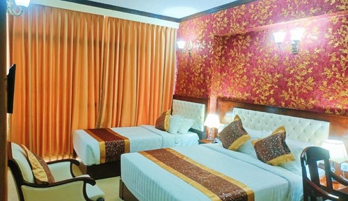Premium Triple Room