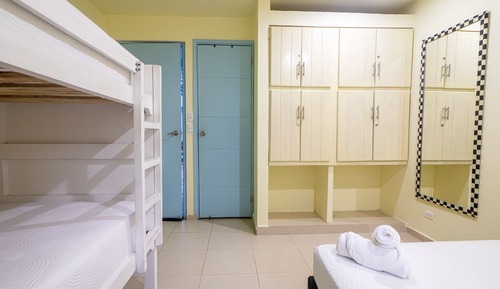 Design Room, Multiple Beds, Ensuite (2)