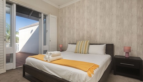 House (3 Bedrooms)