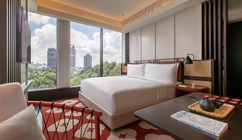 Premium Room, 1 King Bed, Corner (Kuala Lumpur Tower View)