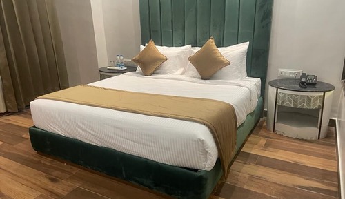 Signature Room