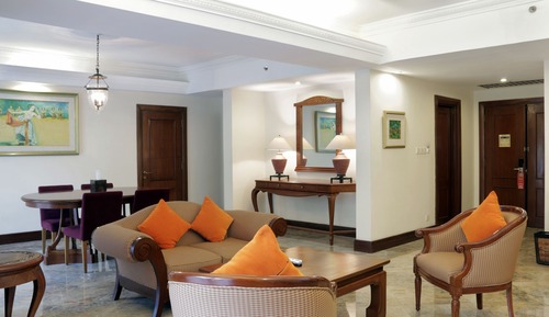 Raja Suite