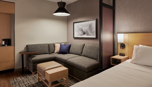 Room, 2 Queen Beds, Accessible (Roll-In Shower)