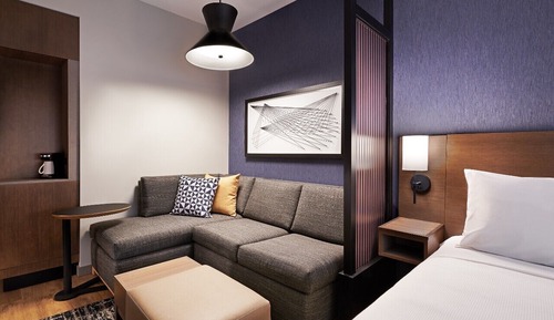 Room, Multiple Beds (High Floor)
