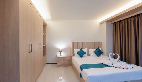 Studio, 1 King Bed