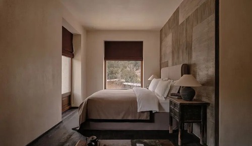 Senior Room, 1 Queen Bed, Non Smoking