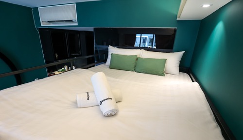 Design Studio Suite, 2 Double Beds
