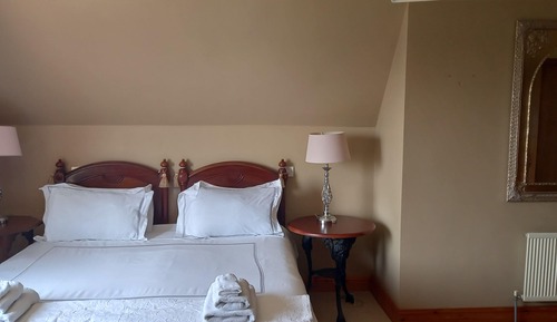 Luxury Quadruple Room, Multiple Beds, Sea View, Sea Facing