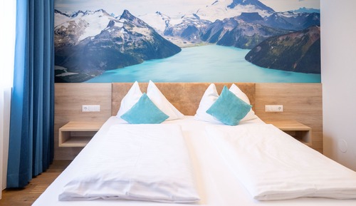 Premium Studio Suite, 1 King Bed with Sofa bed, Non Smoking, Balcony