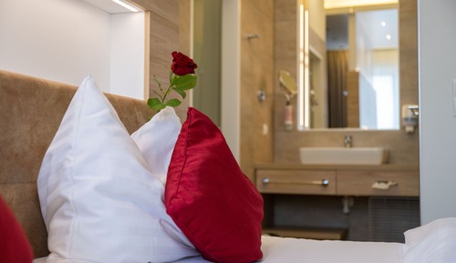 Premium Studio, 1 King Bed, Non Smoking