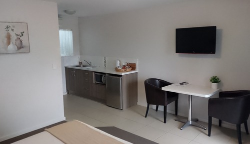 Executive Studio, 1 Queen Bed