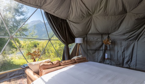 King GeoDome, Premium Mountain View