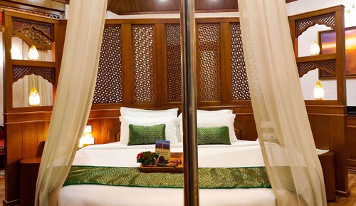 Chatarbhuja Luxury