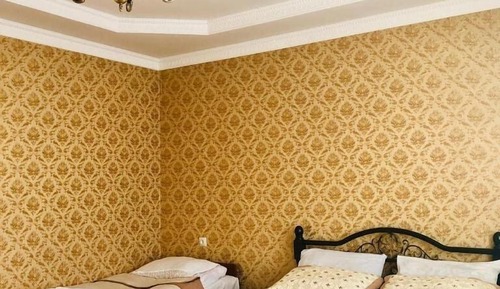 Comfort Room, Multiple Beds