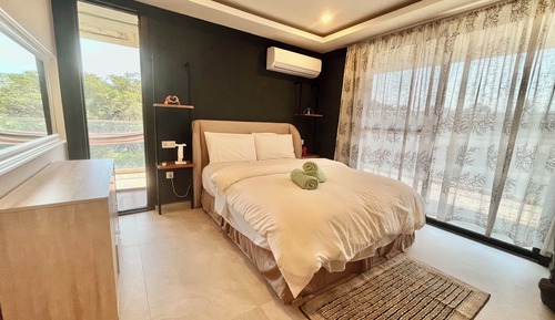 Standard Studio, Balcony, Ocean View (313)