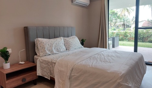 Standard Apartment, 1 Bedroom, Patio, Garden View (304)