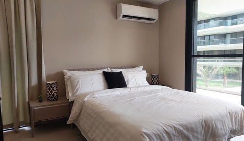 Standard Studio, 1 Queen Bed, Balcony, Partial Ocean View (305)
