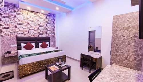 Classic Double or Twin Room